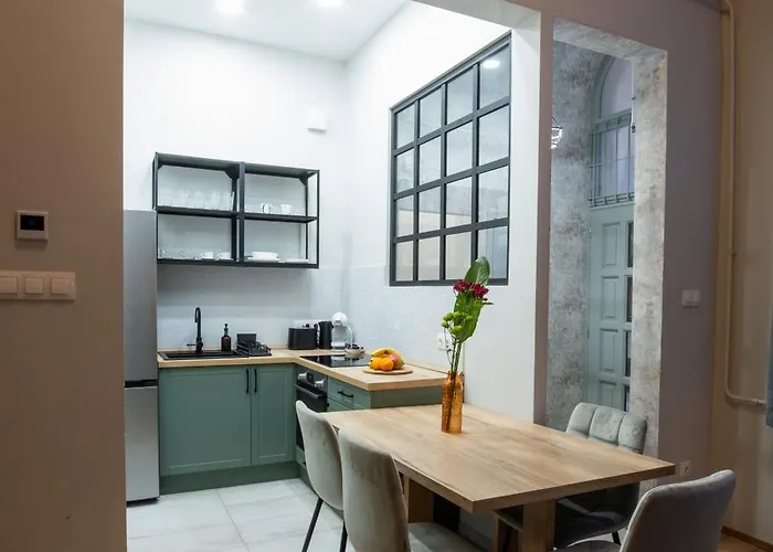 Basilica Corner * Budapest